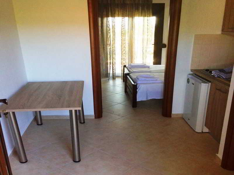 Paradisos Apartments Nea Skioni Ngoại thất bức ảnh